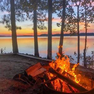 The Ultimate South Carolina Escape: Win a Weekend of Adventure & Dining