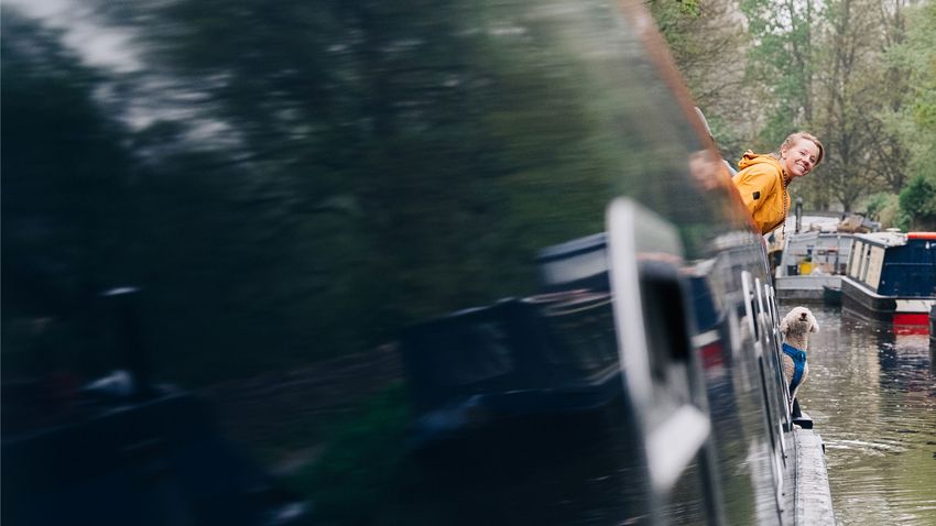 Win 4 Nights On Canadas Rideau Canal