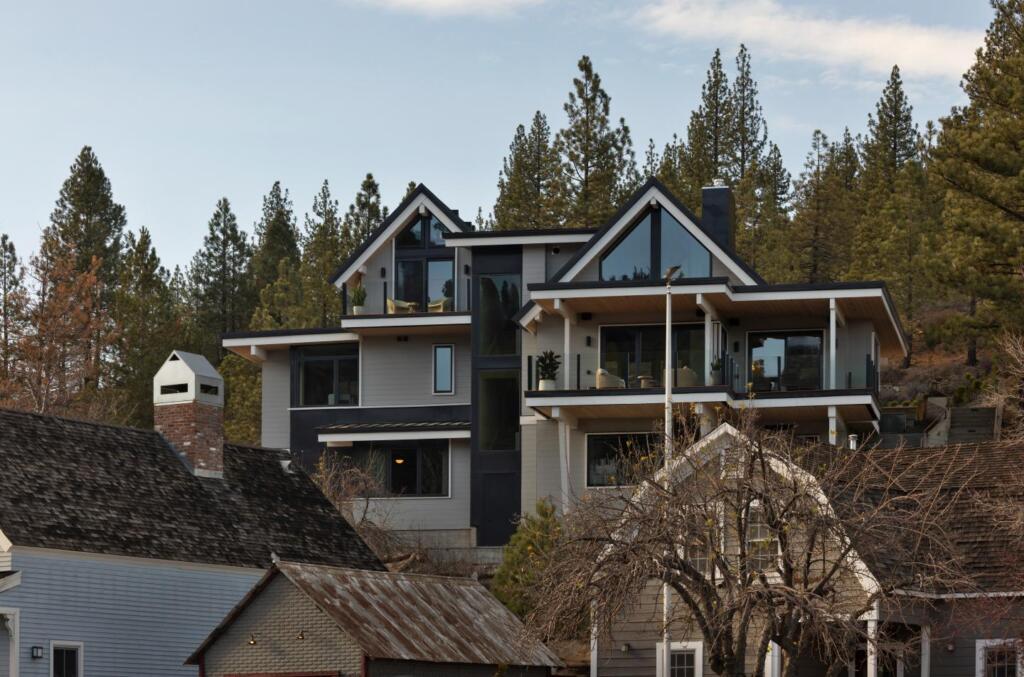 Visit Truckee-Tahoe Guesthouse Lake Tahoe Sweepstakes