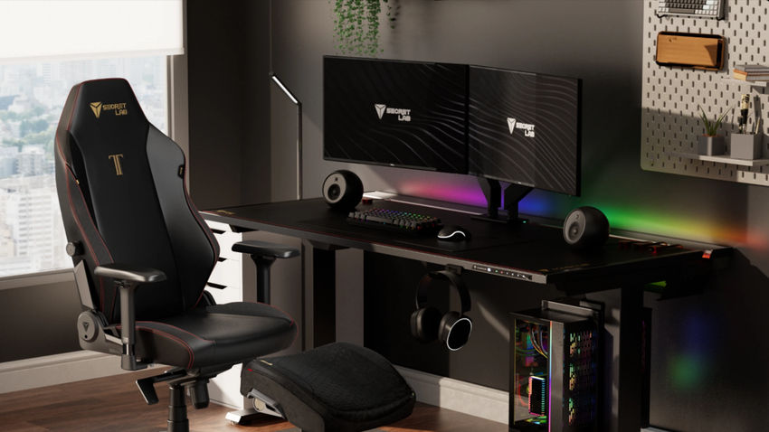 Polygon’s Secretlab TITAN Evo (Stealth Edition) Giveaway!